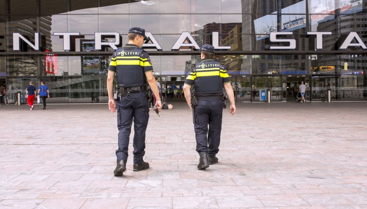 Polizei Rotterdam knackt Krypto mit Hunderten von Opfern