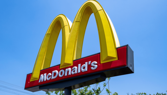 McDonald's veröffentlicht 100 Millionen Krypto-Becher in Zusammenarbeit mit Doodles