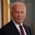 Joe Biden de deur uit_ wat heeft hij voor crypto betekend_